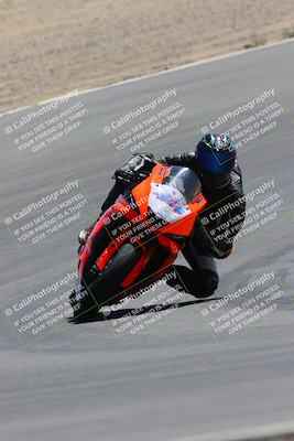 media/Apr-09-2023-SoCal Trackdays (Sun) [[333f347954]]/Turn 10 (115pm)/